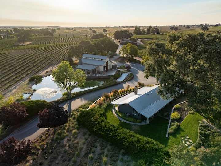 Aerial view of a vineyard home in Paso Robles wine country