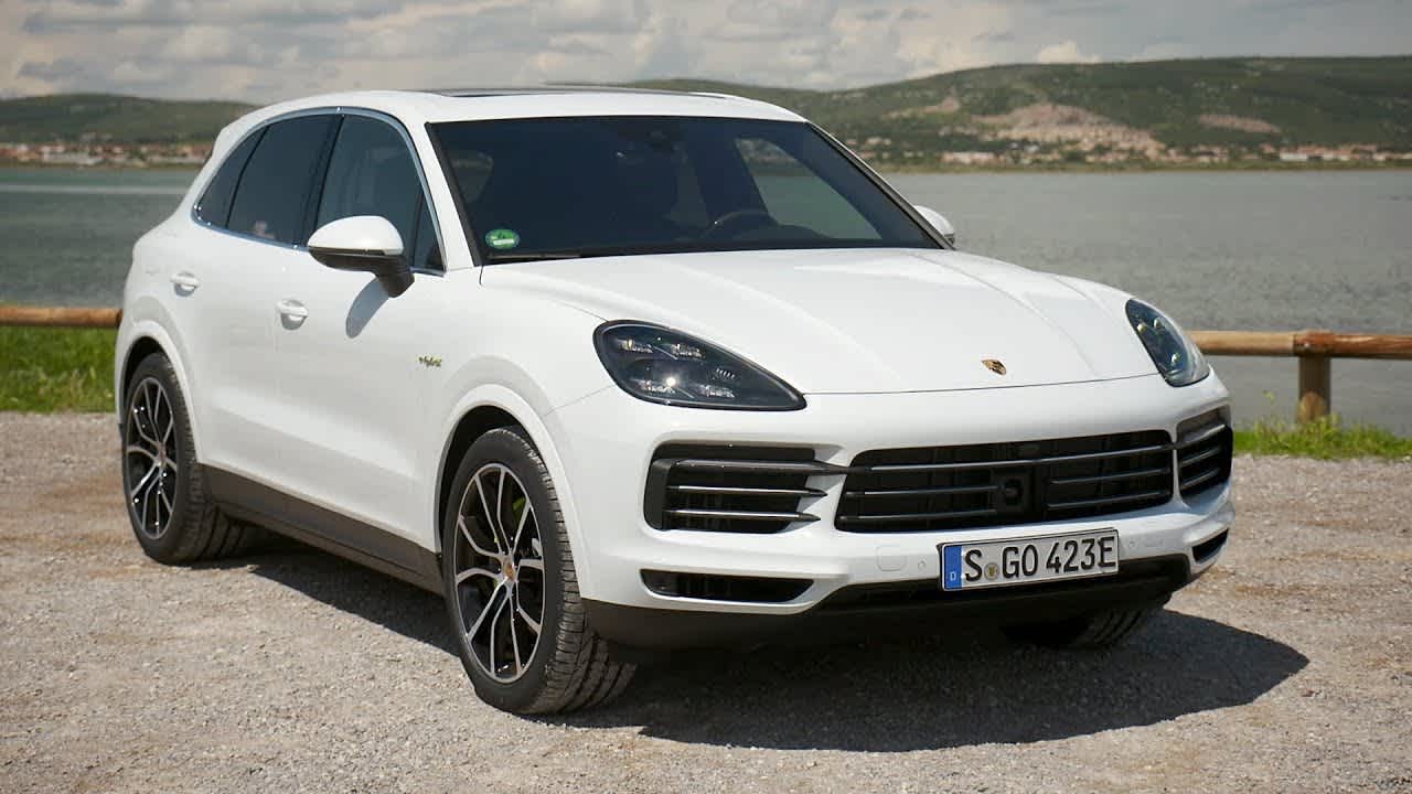 Porsche Cayenne 2018 білий
