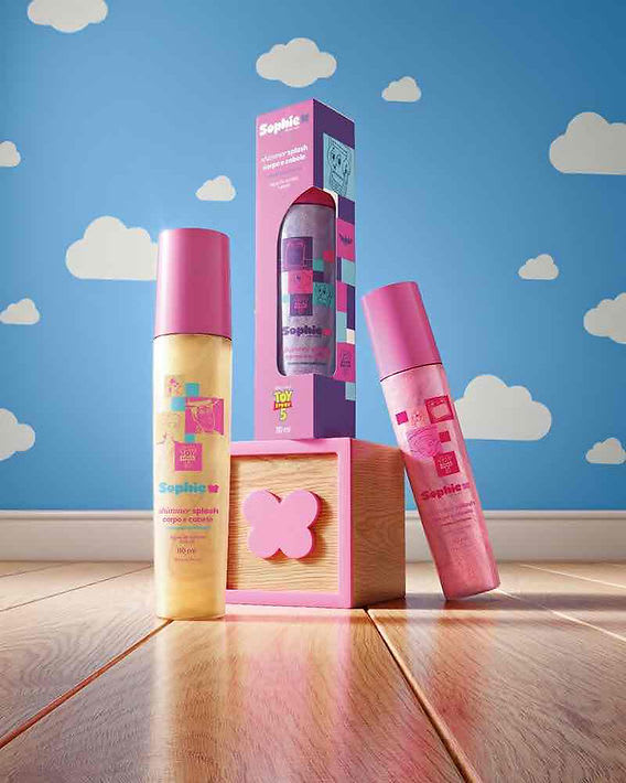 Body splash infantil Sophie Toy Story 5 da O Boticário com embalagem roxa e rosa