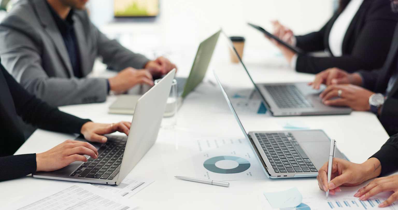 Corporate governance board meeting