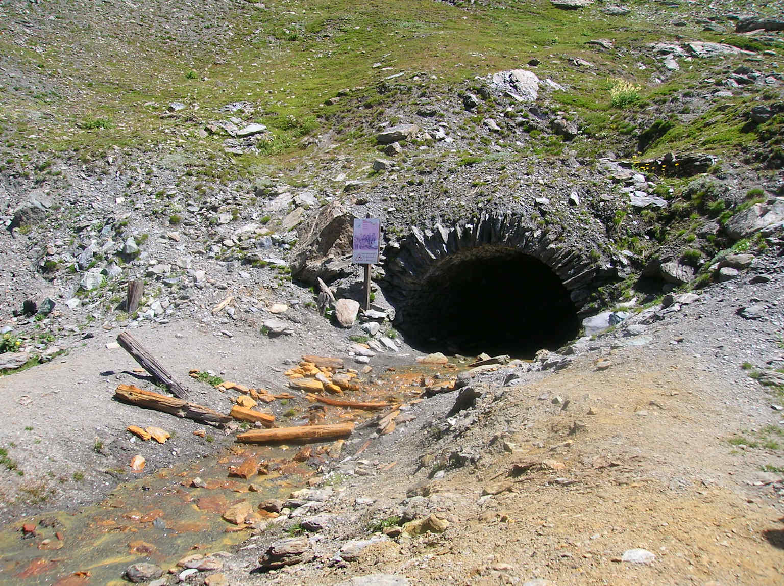 , S&uacute;hrn speleo noviniek za 18. t&yacute;ždeň roku 2026