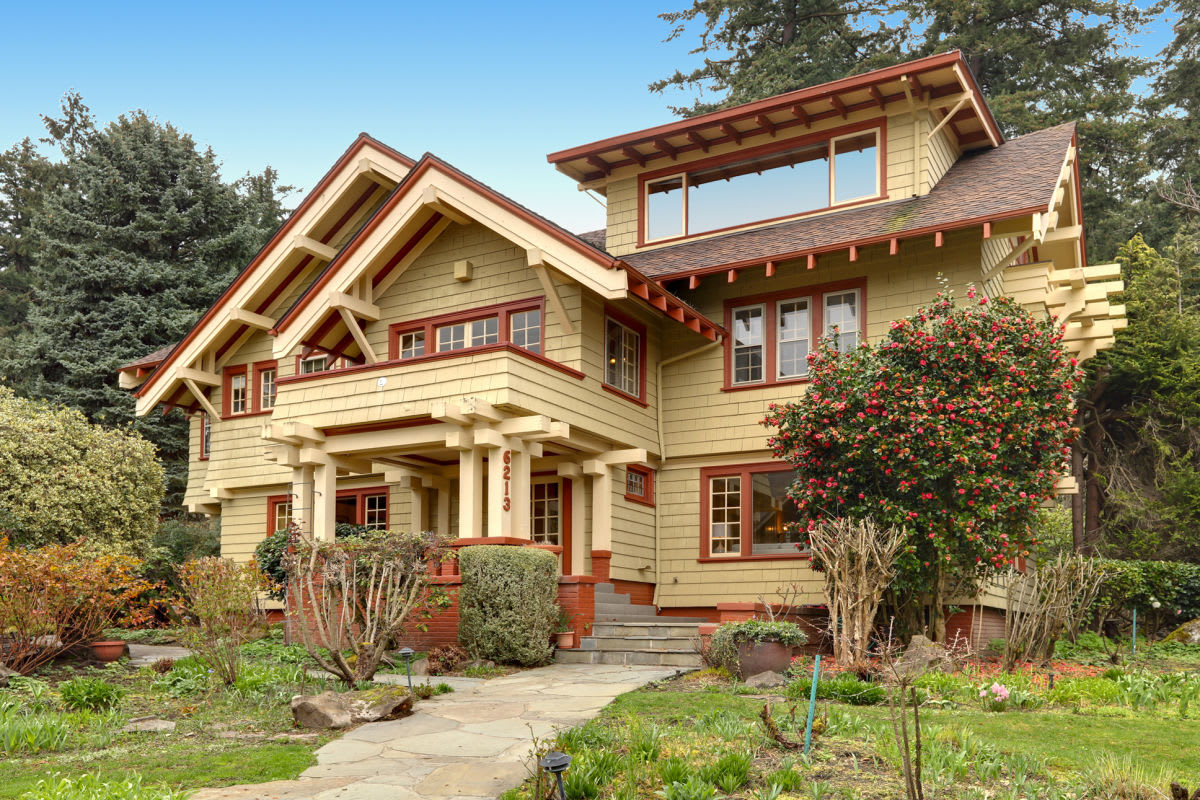 feature image of Portland's Most Loved Home Styles &amp; Where to Find Them