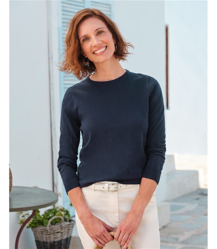 Classic cashmere crewneck sweater