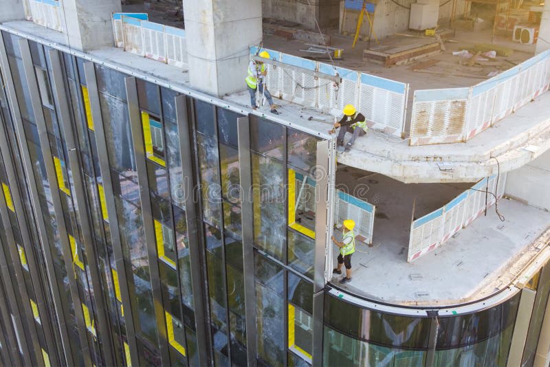 Roofing systems installation on a commercial building
