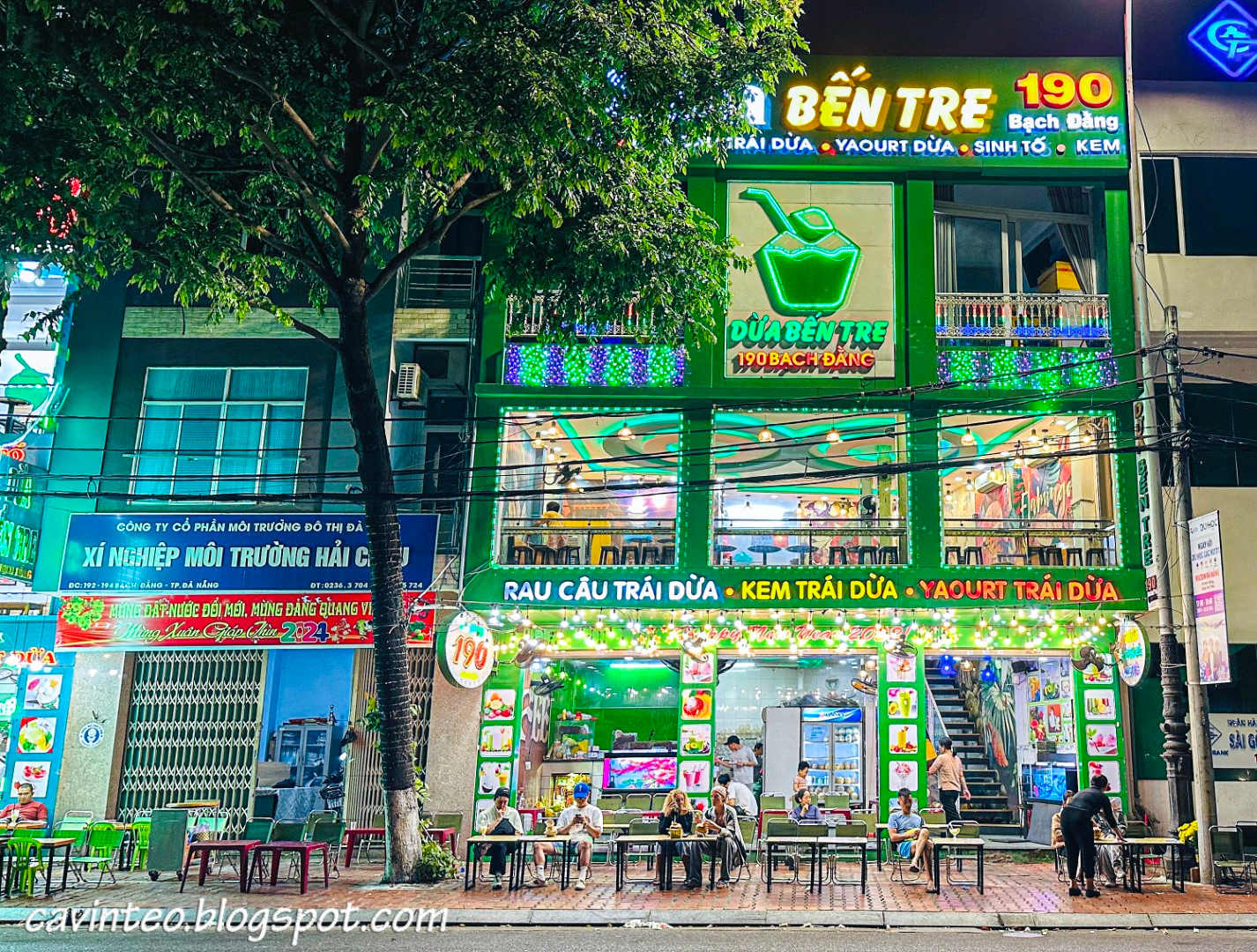 Dua Ben Tre 190 Entree Kibbles: Dua Ben Tre 190 (Dessert) @ Da Nang in Vietnam