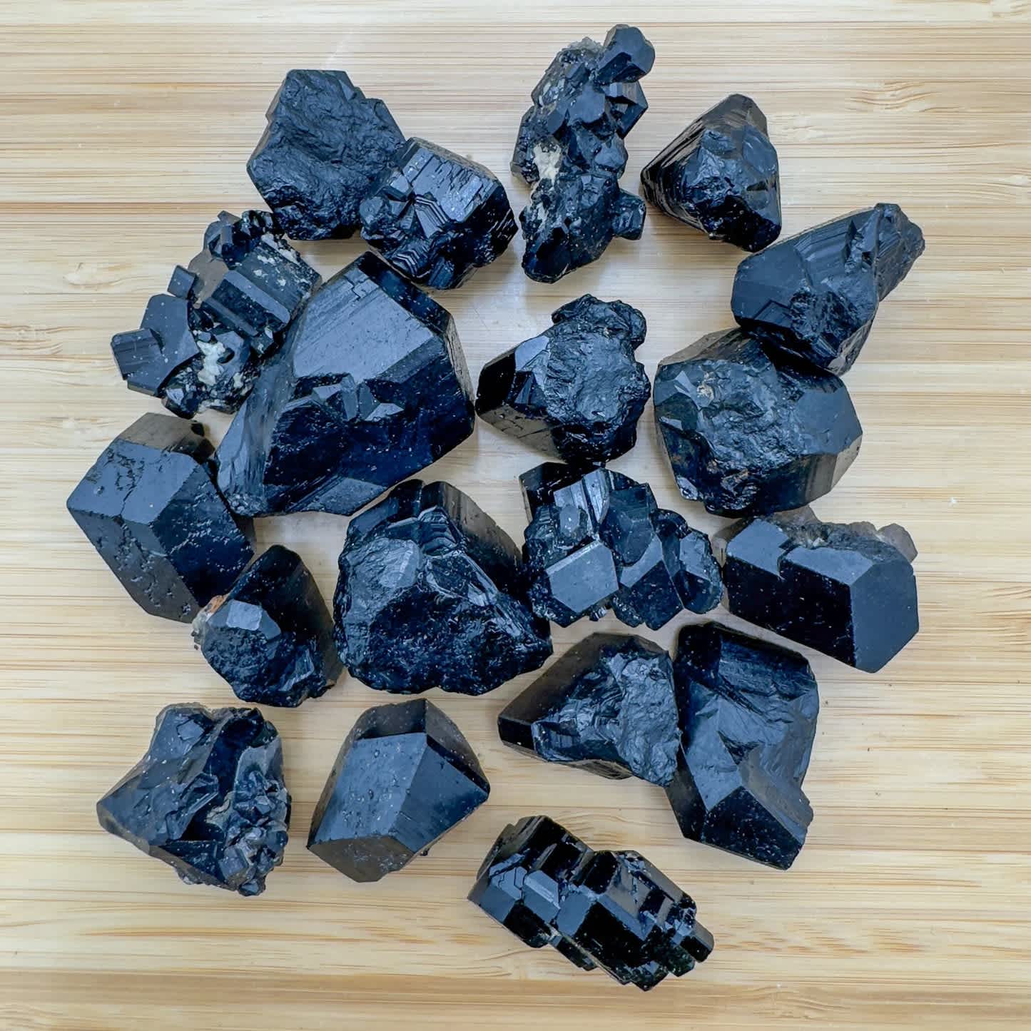 Rohsteine aus der Urgestein Kollektion