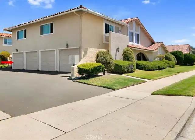 Suburban home exterior in Vandenberg Village style