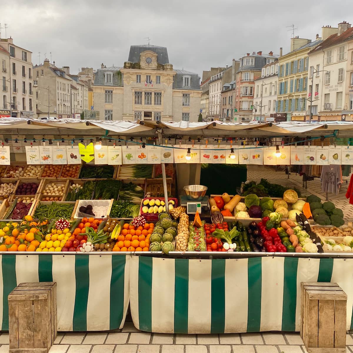 French outdoor market produce