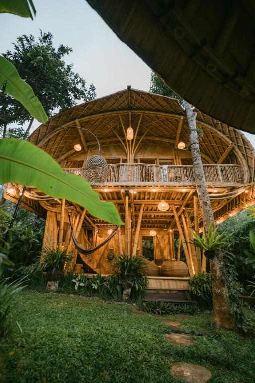 Alamvaya Bali Bamboo House