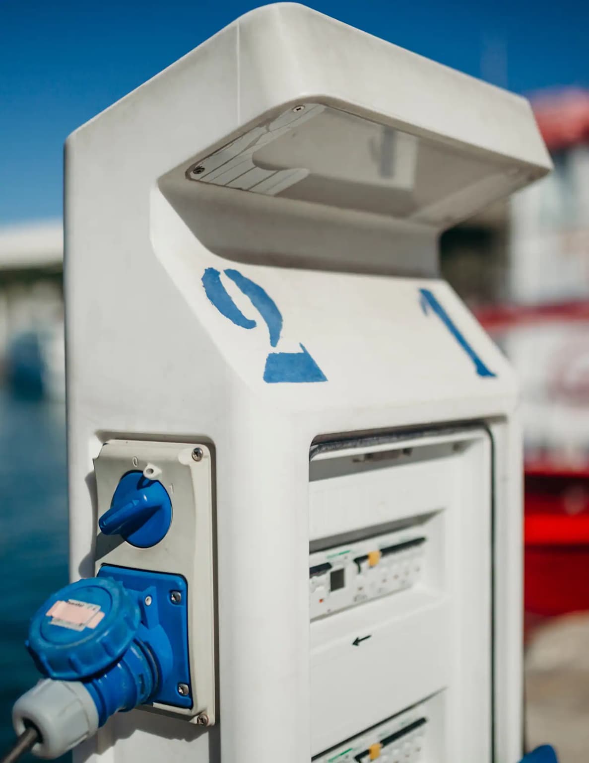 Distribuzione elettrica marino