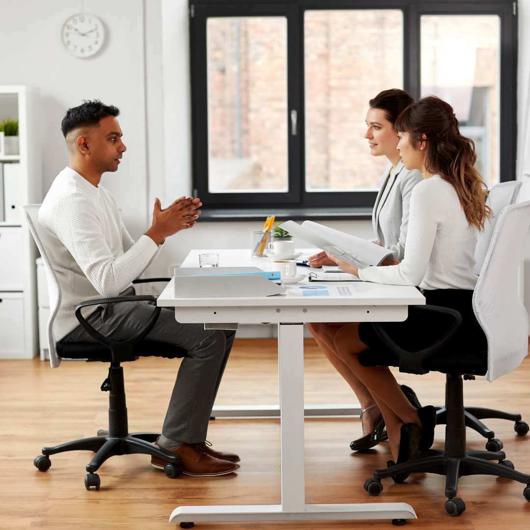 Business professionals in a consulting meeting