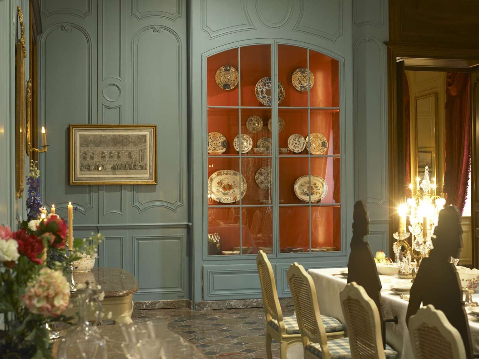 Prangins interior blue room porcelain display chandelier