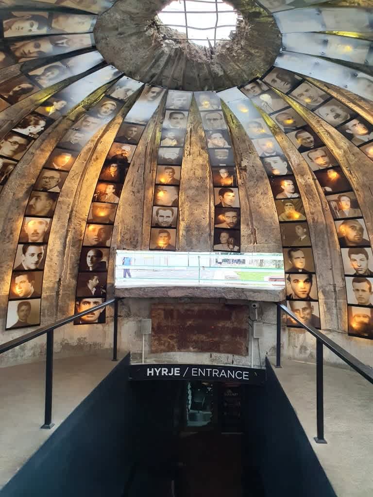 Entrada do museu Bunk