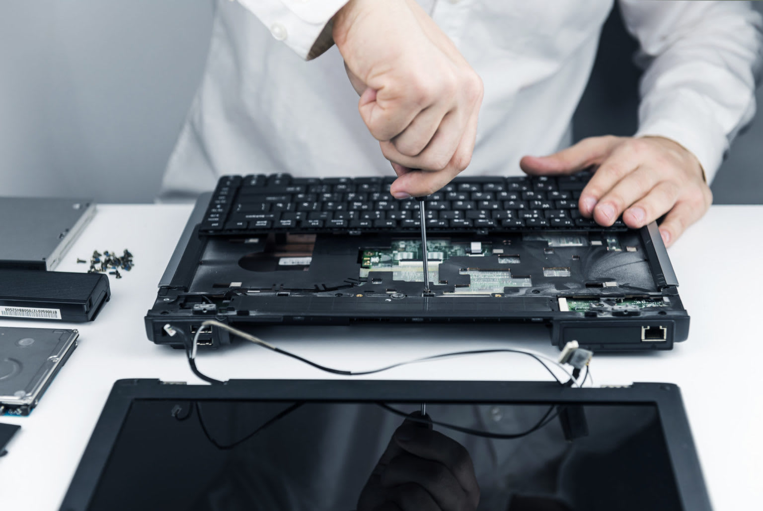 Laptop repair image
