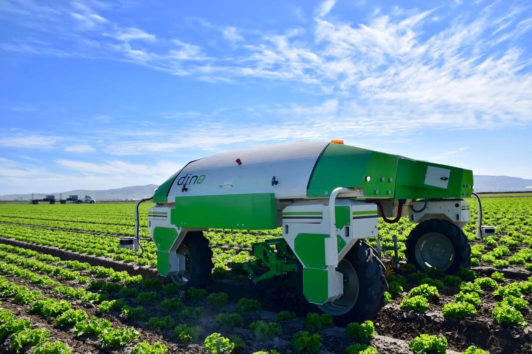 Harvest CROO Berry Picker