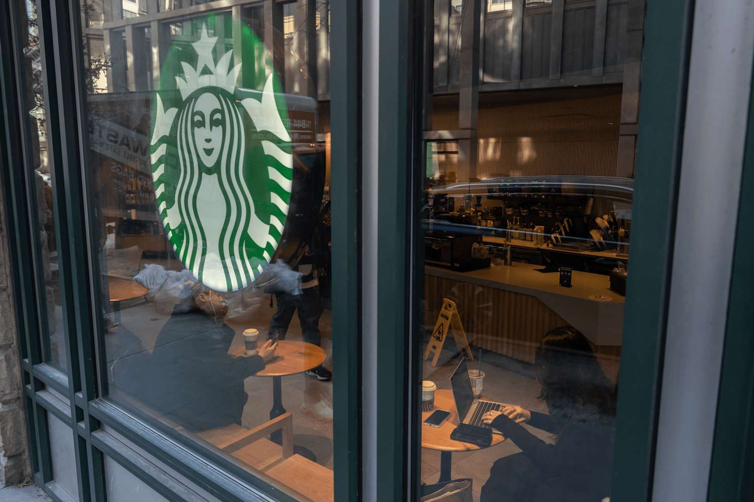 Starbucks To Reverse Open Door Policy For Its Cafes