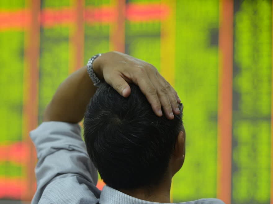 Asian and European markets plunge as Trump's tariffs fuel ...