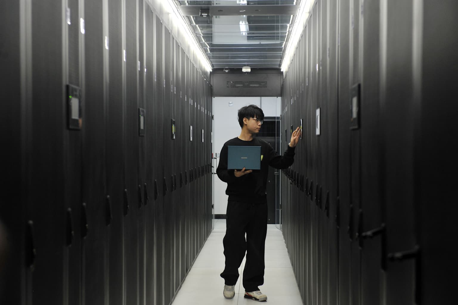 DeepSeek Launches Operations In Urumqi