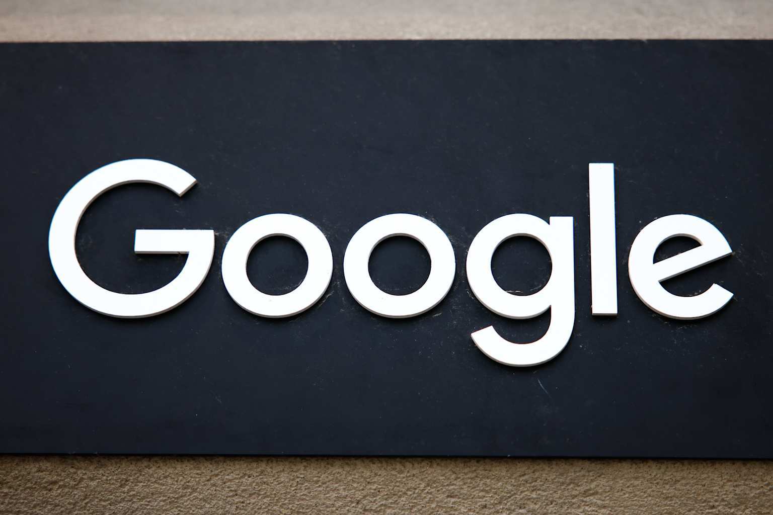 구글, 공격 중 스스로를 다시 쓰는 AI 악성코드 발견