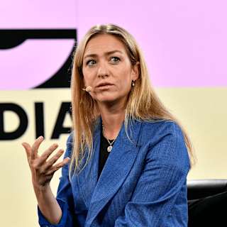Bumble Founder Returns as CEO