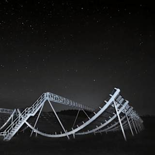 Dead Galaxy's Mysterious Signal