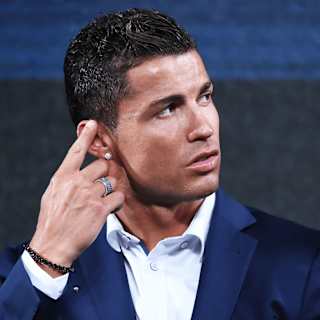 Ronaldo Tops Athlete Earnings