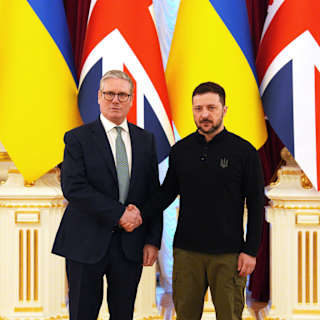 UK Considers Ukraine Peacekeeping Troops