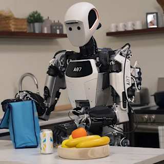 Google Unveils Gemini Robotics