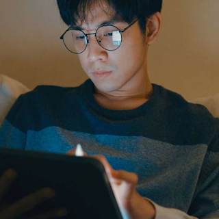 AI Perceived as More Compassionate