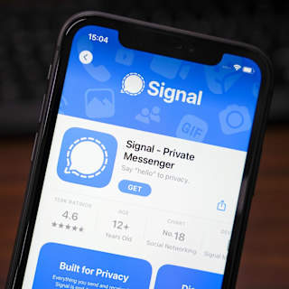 Signal Downloads Spike Amid Scandal