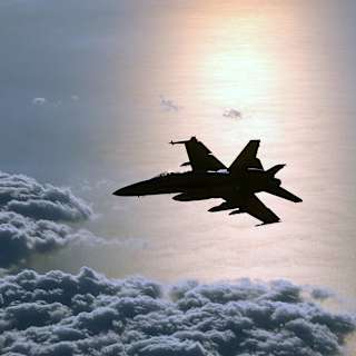 US Continues Air Strikes on Yemen