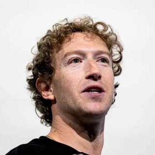Zuckerberg discusses AI bots as friends to fight loneliness
