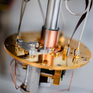 Startup designs rack-mountable silicon-based quantum computer