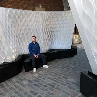 Mamou-Mani unveils 3D-printed wave-inspired arch for London design wee