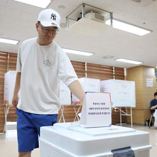 South Korean voters head to polls following Yoon’s impeachment