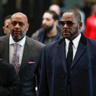 R. Kelly seeks pardon from Trump, says life is in danger in prison
