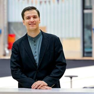 Hamburg Ballet removes artistic director after dancer complaints
