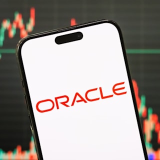 Oracle reports Q4 2025 results with earnings and revenue beat