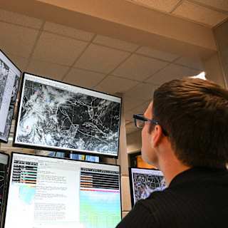 Hurricane center begins using AI models in real-time