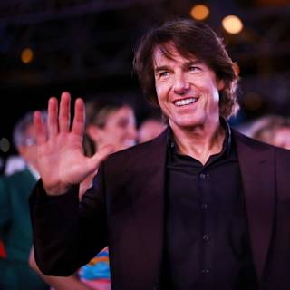 Tom Cruise to receive honorary Oscar, first in long acting career