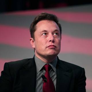 Musk takes direct control of Tesla sales amid executive exit