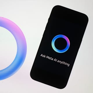 Apple loses key AI engineer to Meta in talent war
