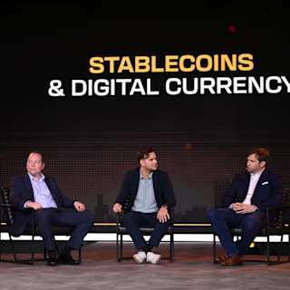 Robinhood CEO defends tokenized stocks amid OpenAI pushback