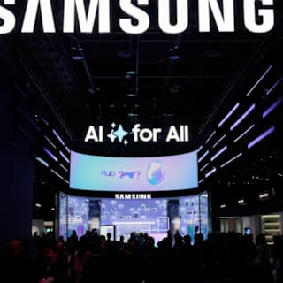 Samsung explores AI-powered earrings and necklaces