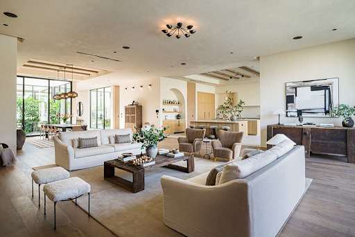 Contemporary Comfort in the Heart of L.A.'s Woodland Hills