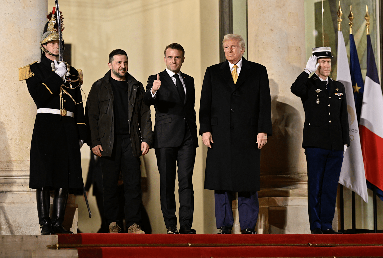 Macron meets with Trump and Zelenskyy in Paris