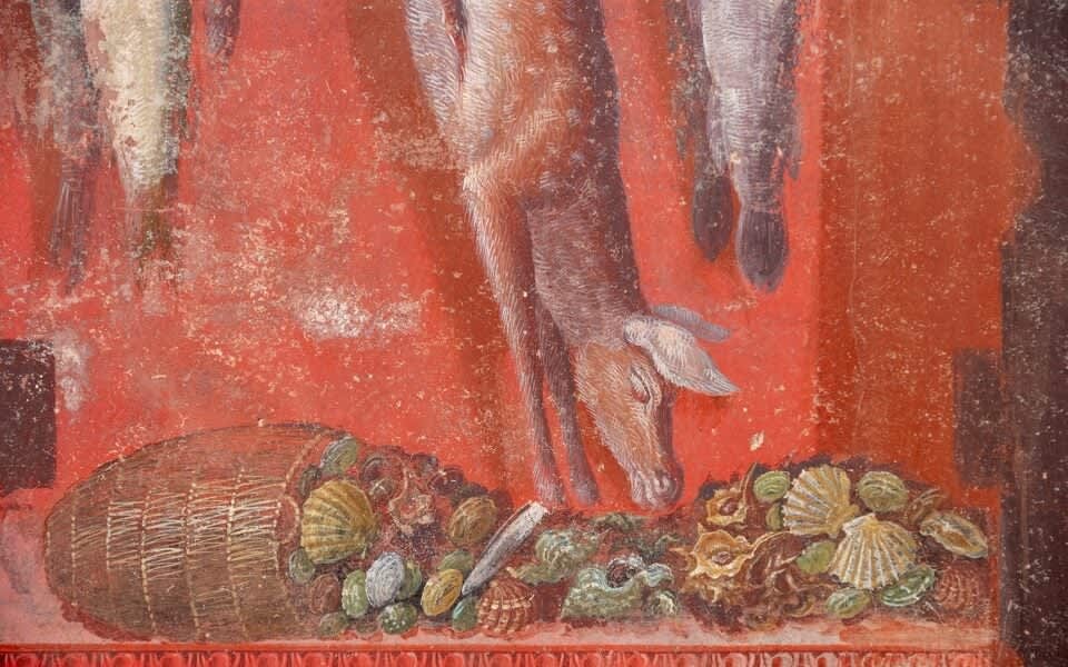 Rare frescoes unearthed in Pompeii shed light on ancient ...