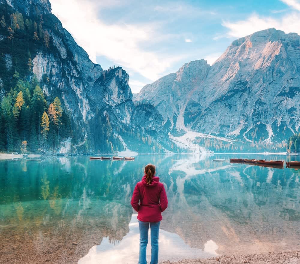 Ultimate Guide to Lago di Braies (Without the Crowds)