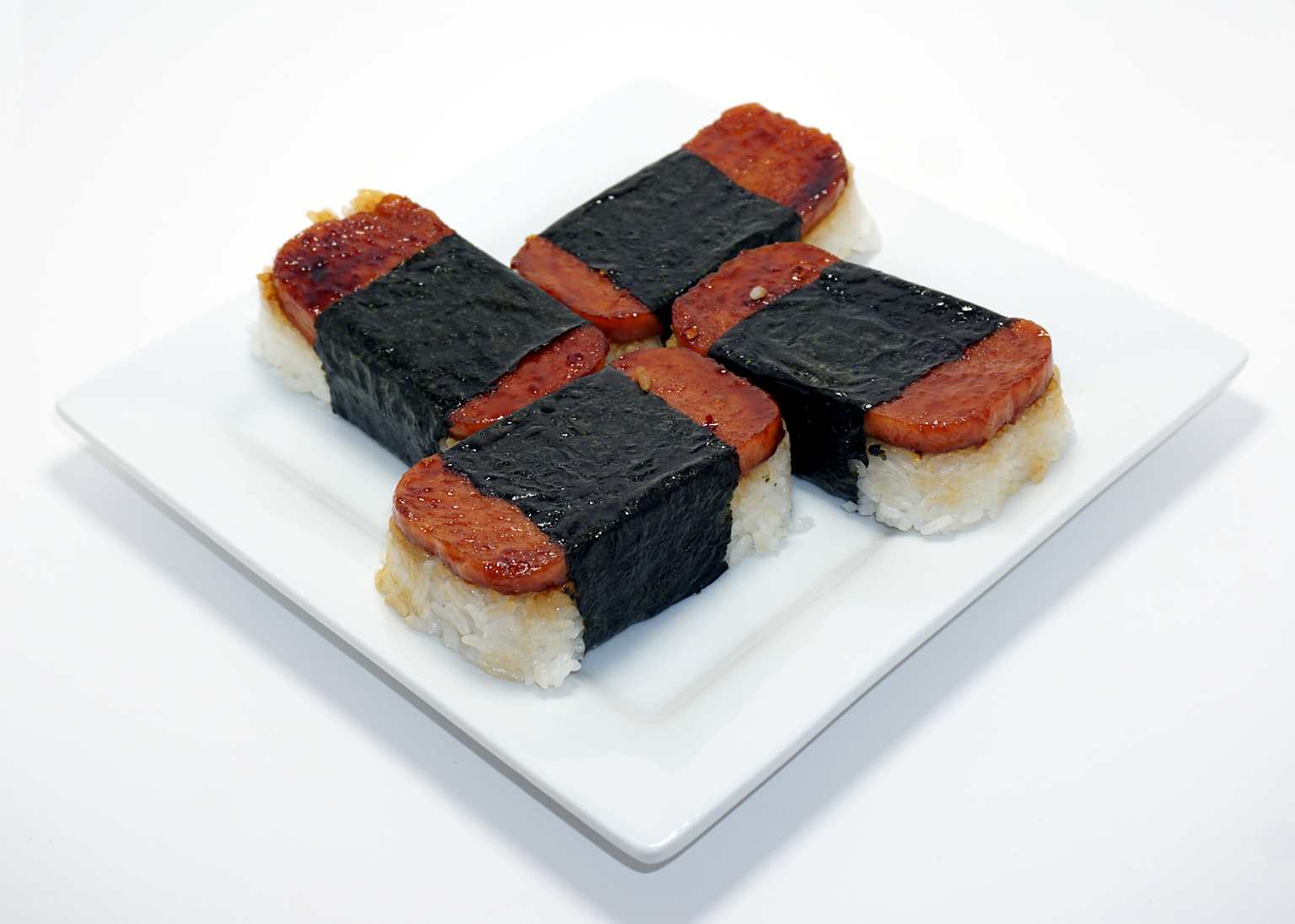 A plate of Spam musubi