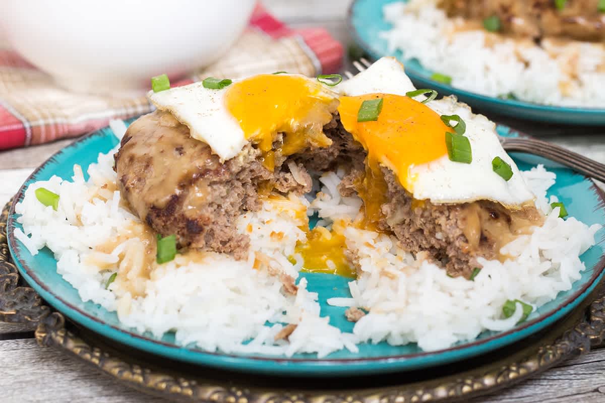 A close-up of a loco moco plate